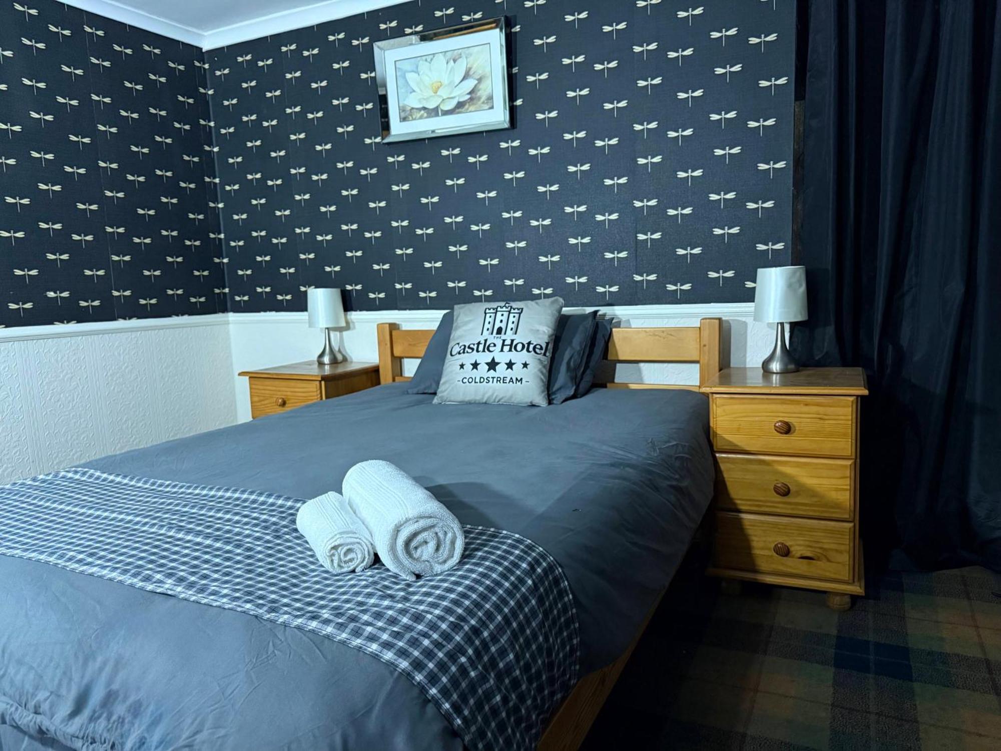 Self Check In Room Accommodation Only The Castle, Coldstream Buitenkant foto