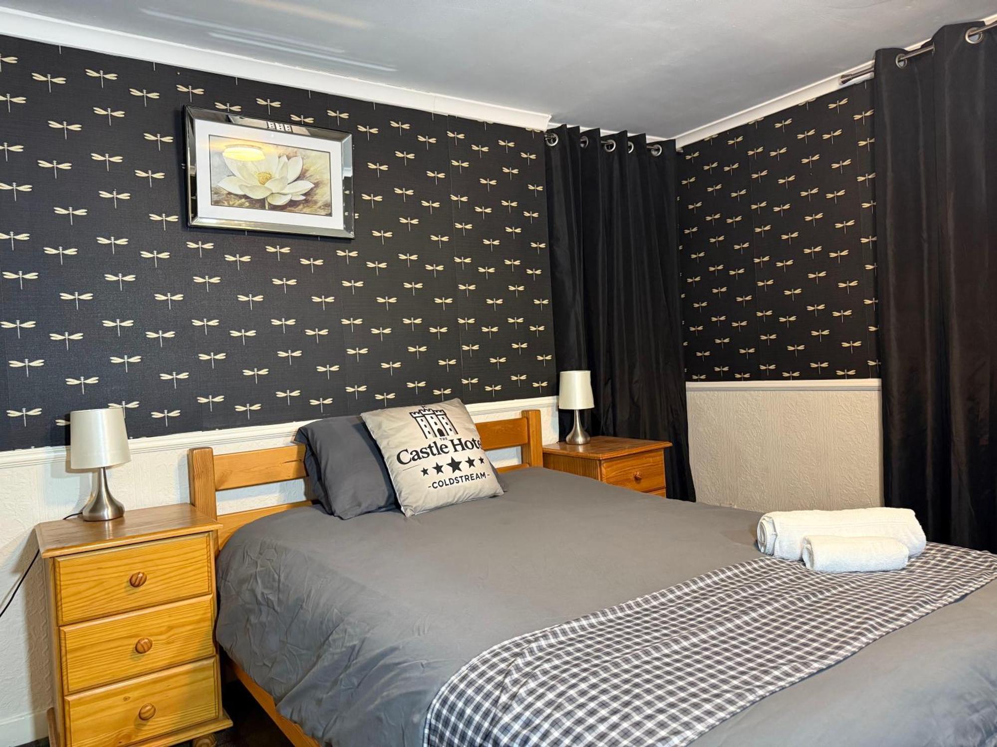 Self Check In Room Accommodation Only The Castle, Coldstream Buitenkant foto