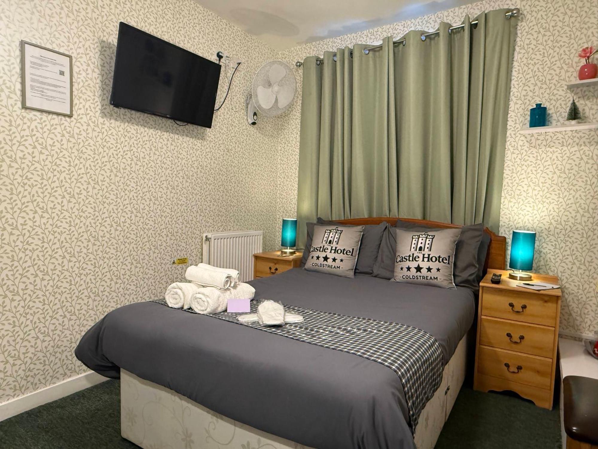 Self Check In Room Accommodation Only The Castle, Coldstream Buitenkant foto