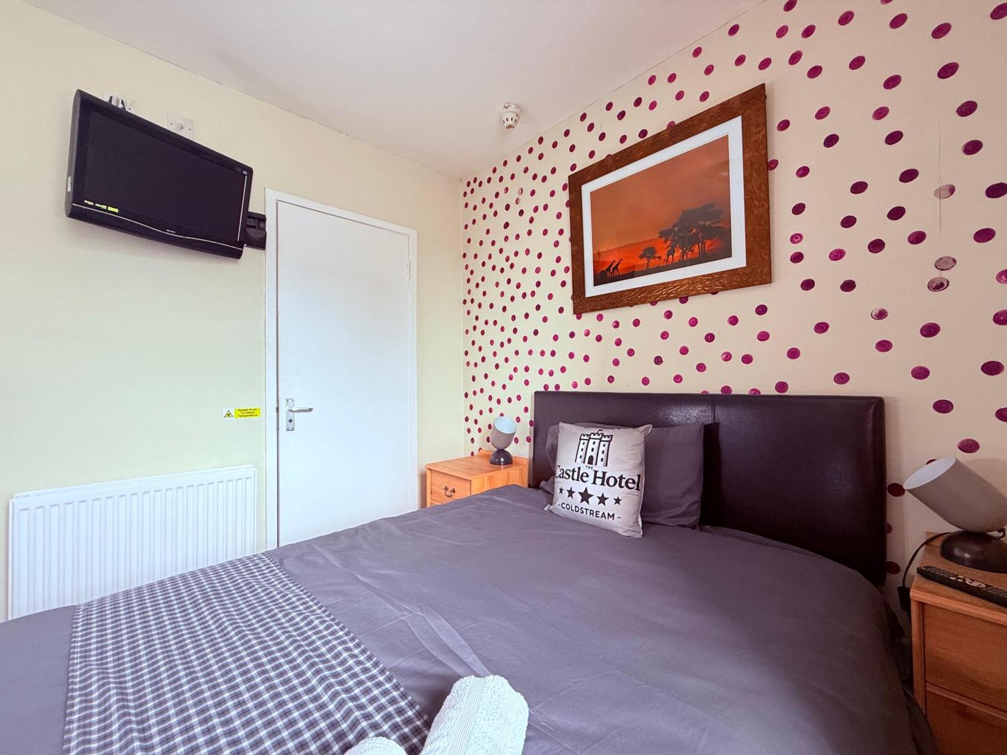 Self Check In Room Accommodation Only The Castle, Coldstream Buitenkant foto